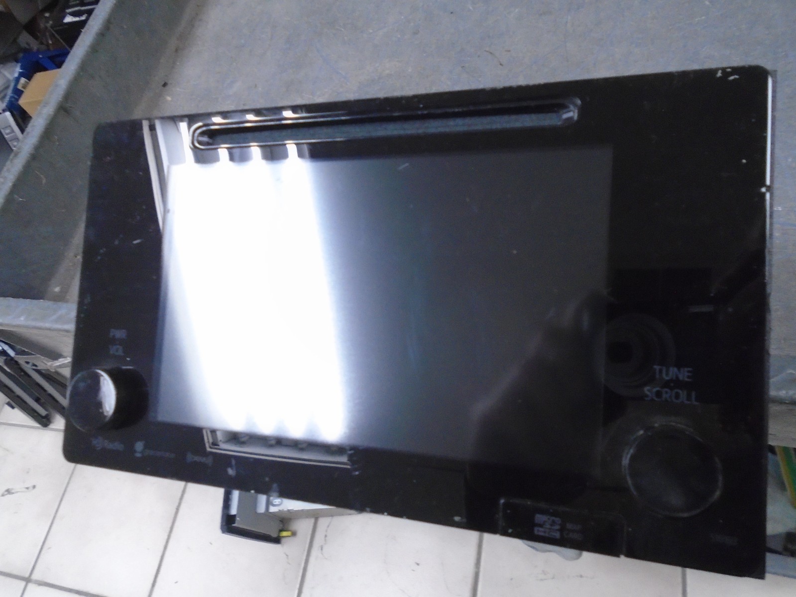 Radio Receiver GPS head unit 2016 TOYOTA TACOMA 86100-04160 510103 Non JBL