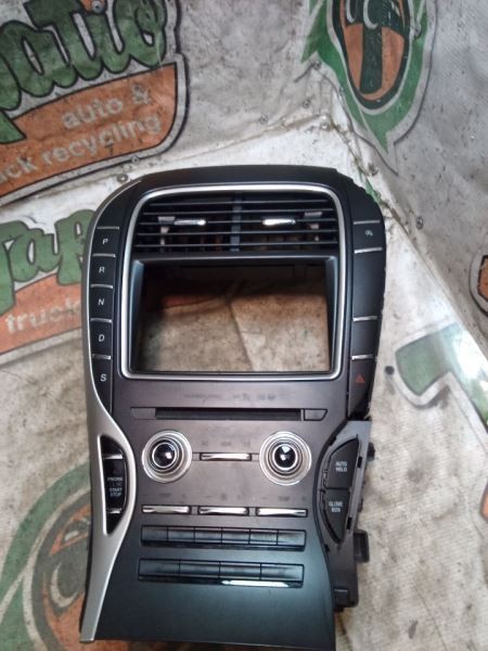 Audio Equipment Radio Control Panel Heated Seats Fits 19-20 NAUTILUS 3582652