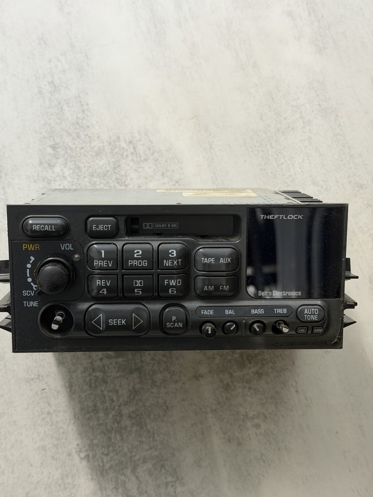 Delco Electronics AM/FM Cassette Car Radio Model 16265855 Theftlock Untested