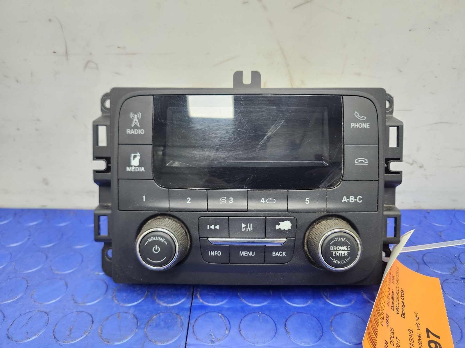 17-18 Dodge Ram Truck Radio Receiver Head Unit AM FM UConnect 3″ Screen OEM