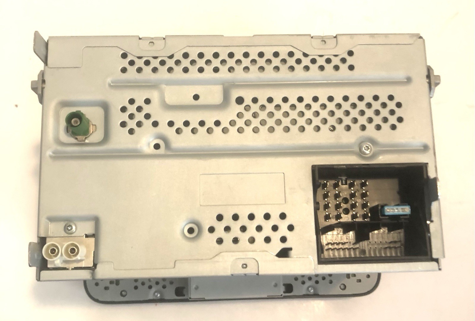 VW Caddy DAB car stereo, RCD 510 DAB radio 6 CD changer, touchscr SD card Untest