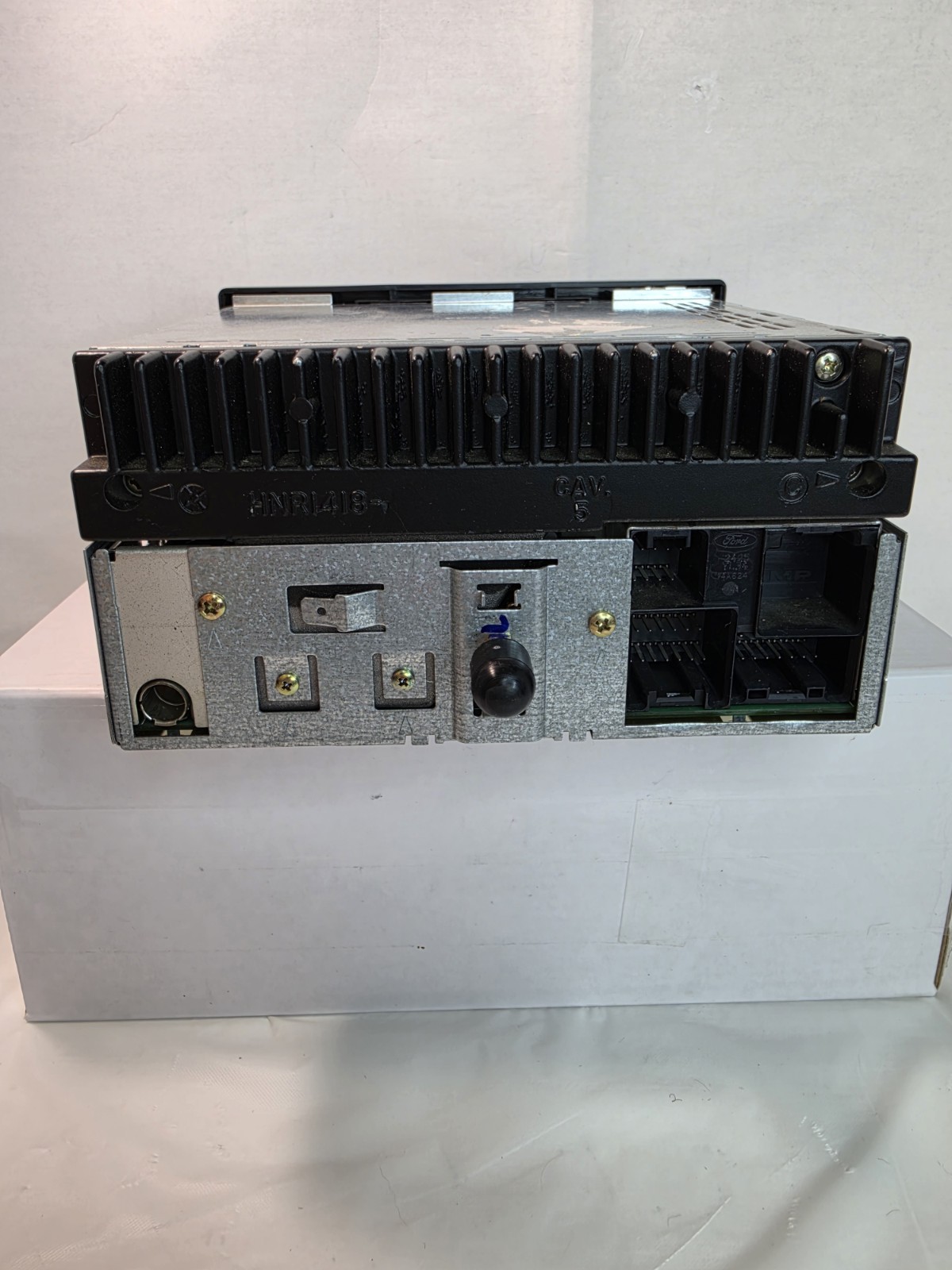 Ford OEM 3L3T-18C868-AC Ford Dual Media AM/FM radio, CD player, Cassette Player