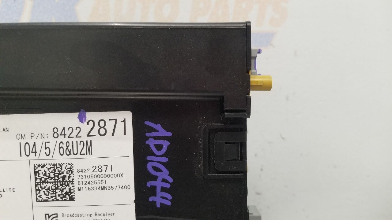 17 GMC SIERRA DENALI 1500 RADIO AUDIO RECEIVER 84222871