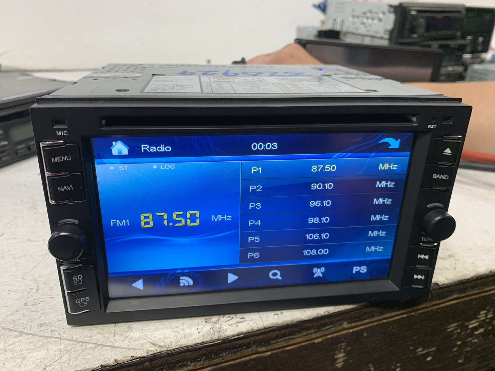 Aftermarket radio stereo UNBRANDED Bluetooth SD NAV (no GPS card) CD DVD USB EQ