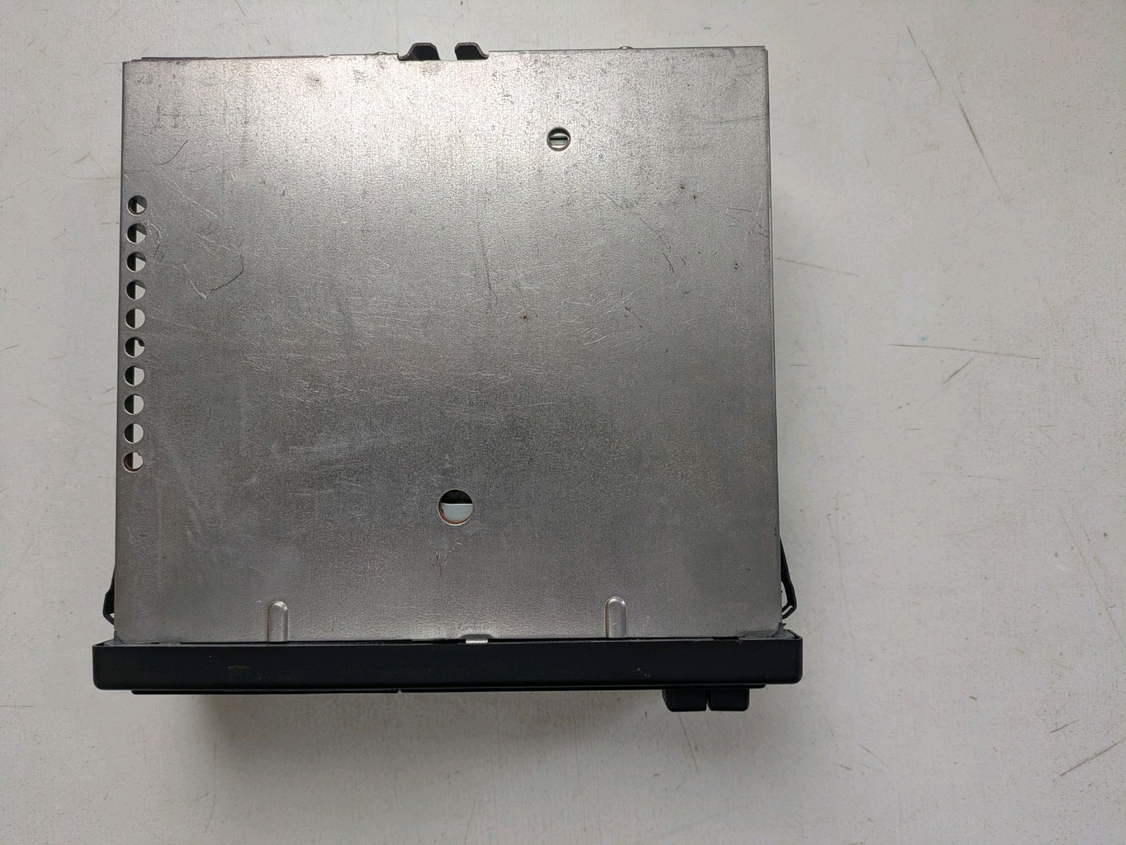 Ford OEM AM /FM Cassette Radio Compatible With 1994-1998 Windstar, Not Tested