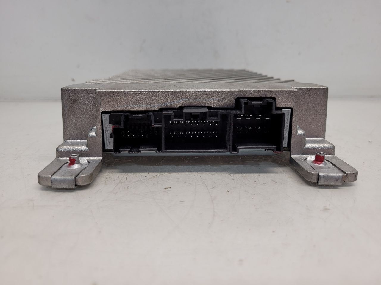 2010-17 Chevrolet Equinox LTZ Radio Amplifier – 8 Speaker (UZ8 Option) 20880430