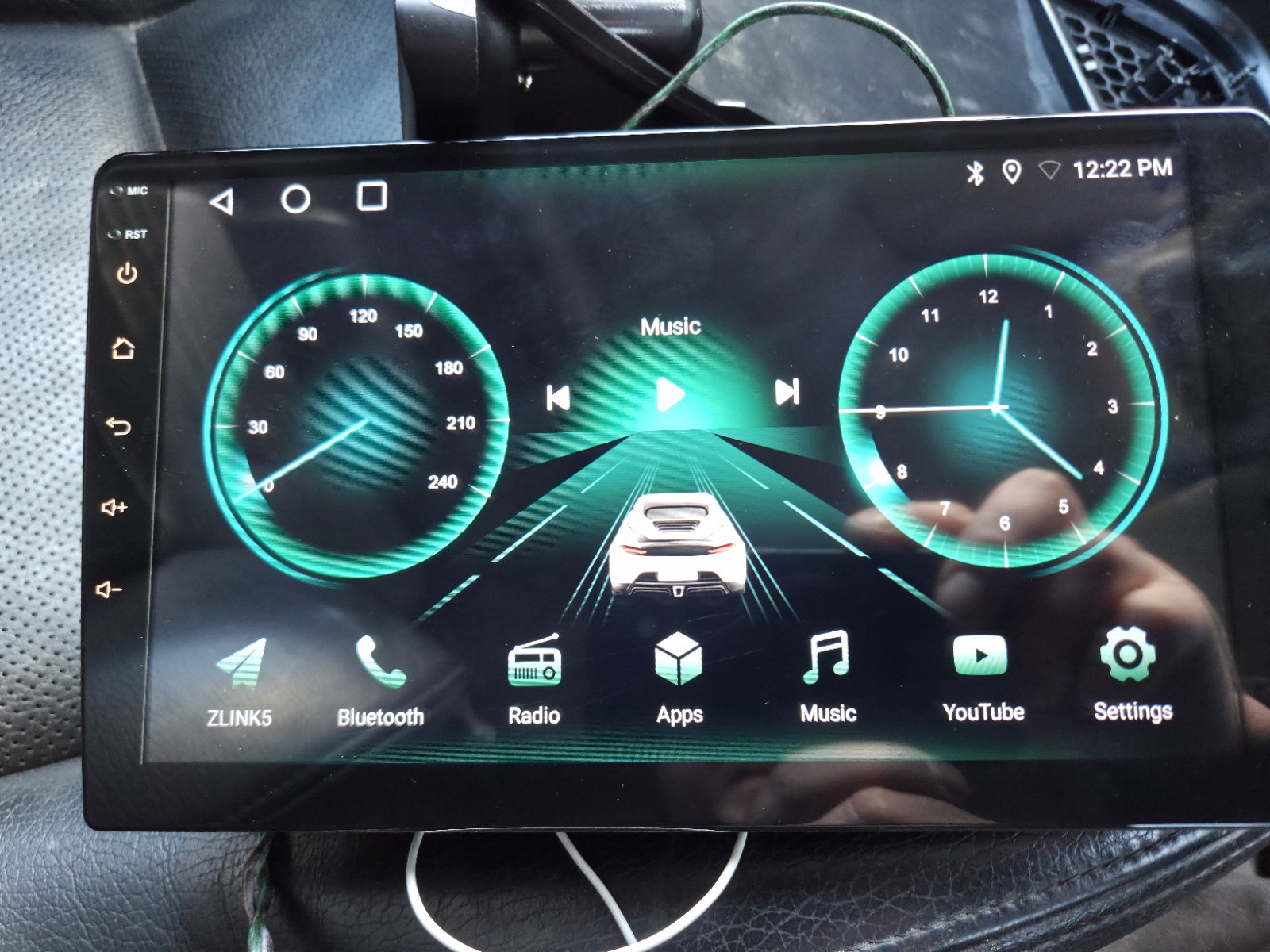 9 Inch Android 15 Car Stereo With GPS Carplay 4G+64G CAM