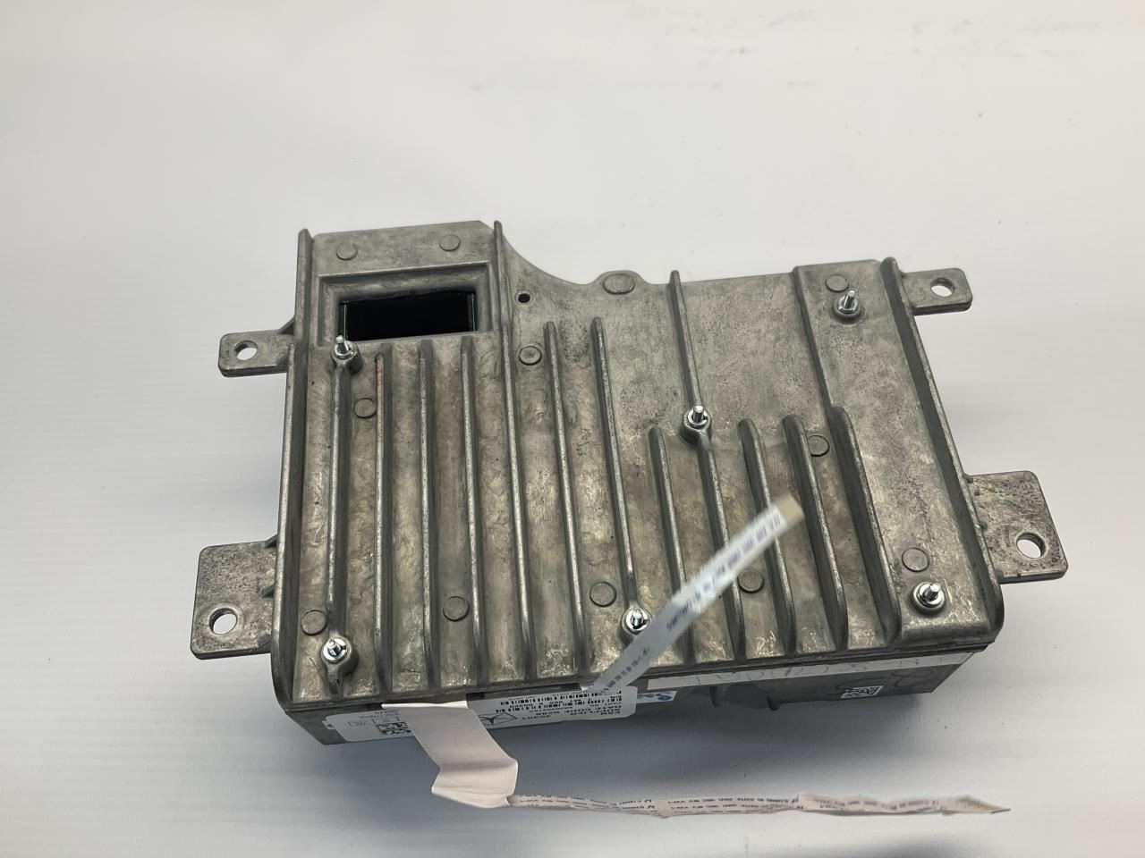 Chrysler VP4R Uconnect 4C Audio Equipment Radio Receiver Only Q