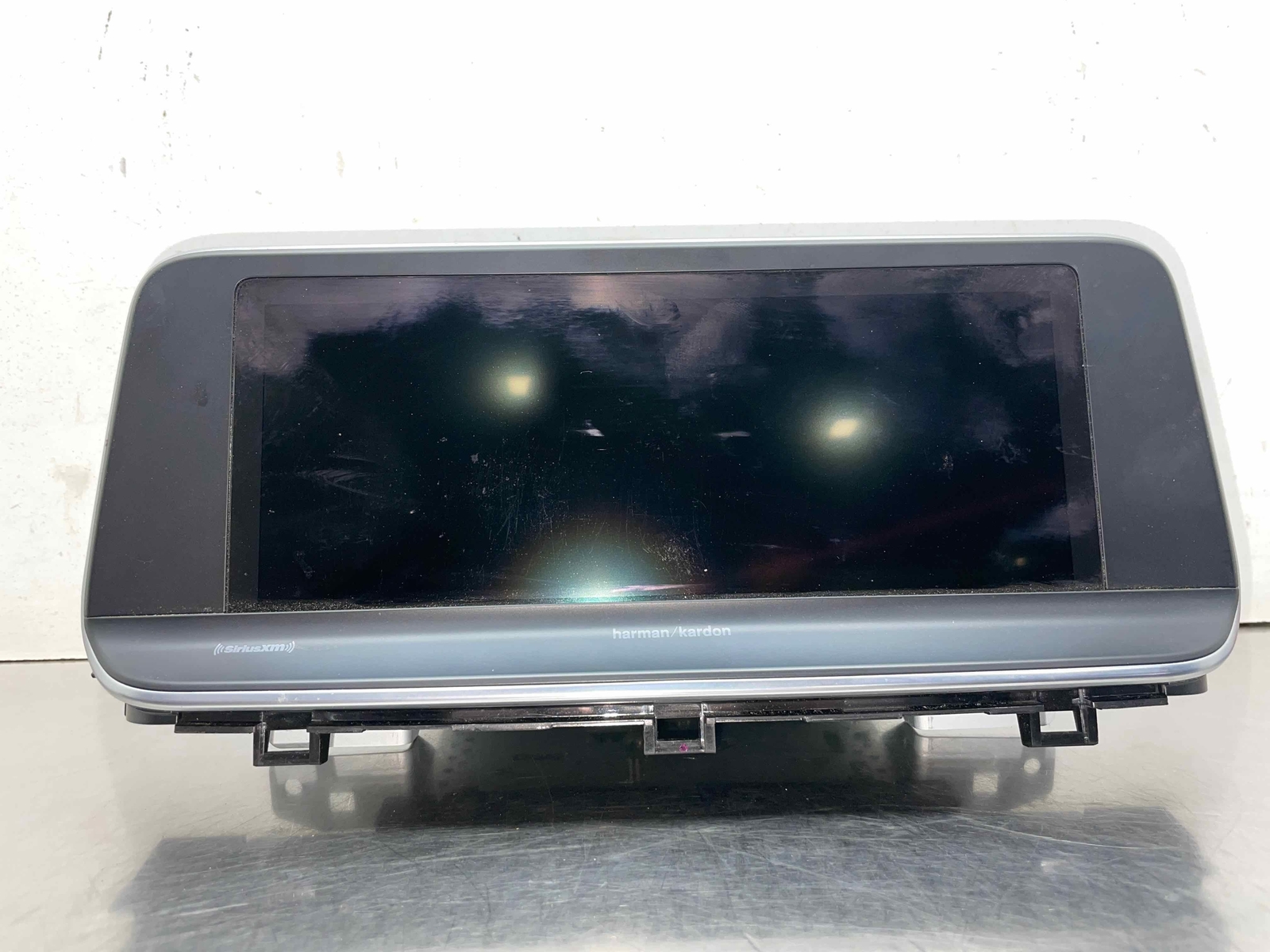 2020 Kia Telluride OEM AM/FM Radio Receiver Display Screen 96560-S9010CDD 21 22