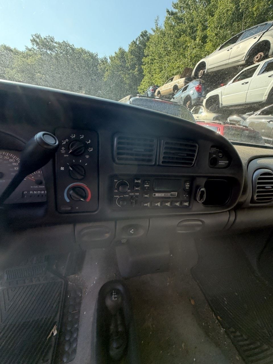 1995-2003 Dodge 1500 VAN Radio Receiver AM FMFits 1500 VAN OEM 1574810