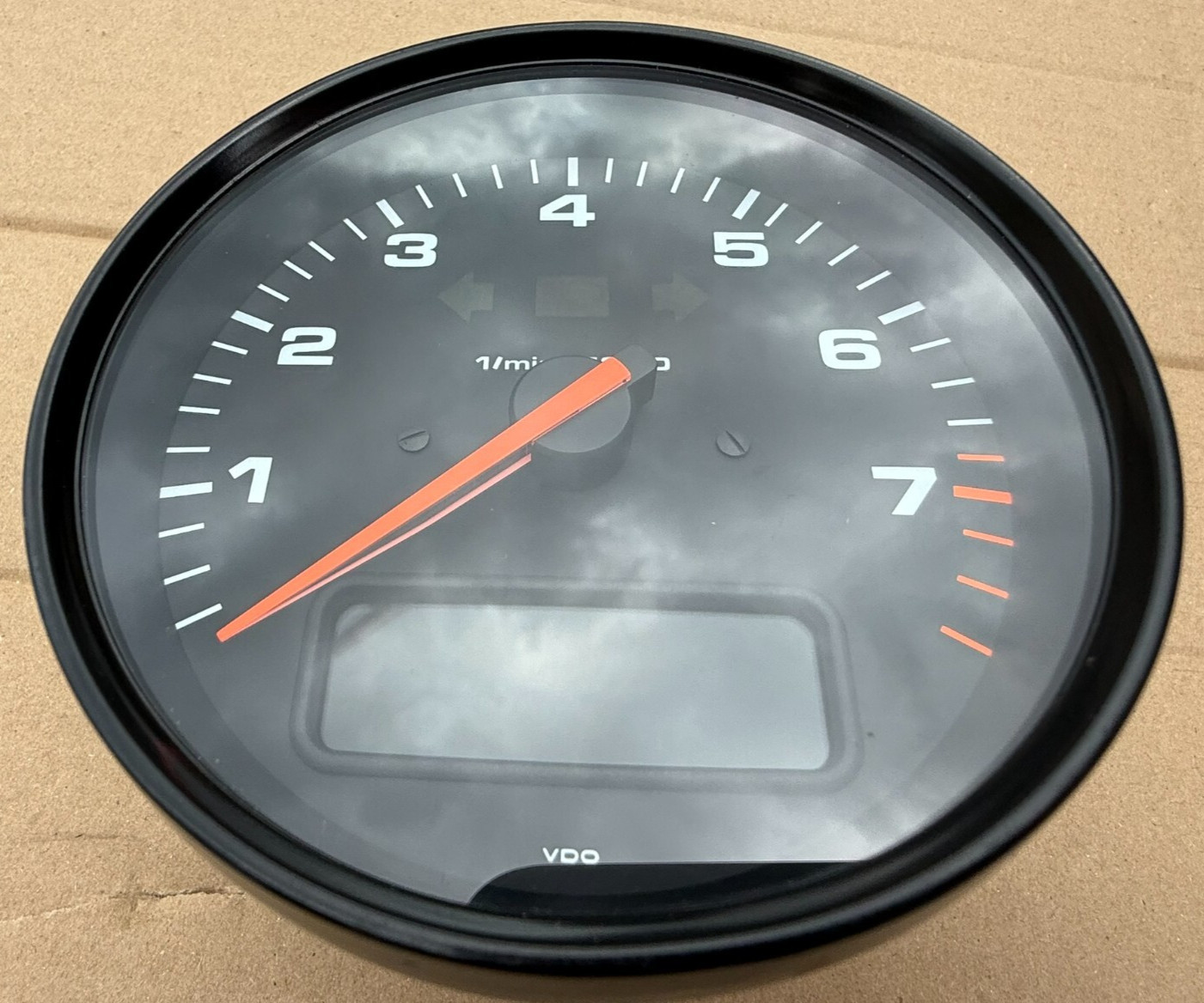 Porsche 964 993 Tachometer Speedometer Board Computer Speedometer 96464131100 VDO
