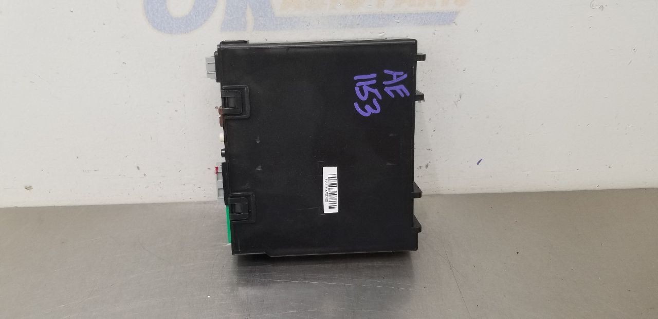 18 CHEVY CAMARO RADIO AUDIO RECEIVER 84278526