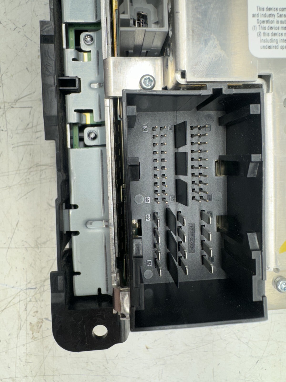 18-20 Dodge 2500 Radio/CD display and receiver, 5.0″ screen, Uconnect 3,opt RA2