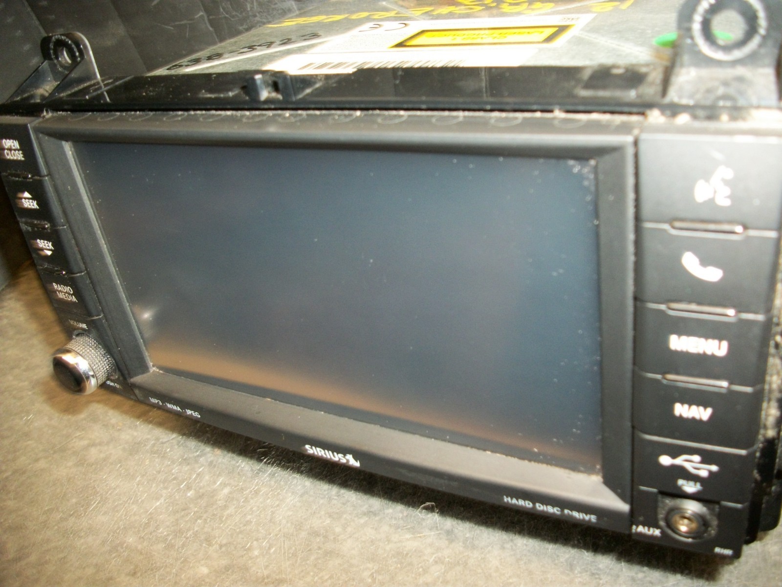 2012 12 JEEP GRAND CHEROKEE RADIO TOUCH SCREEN SAT UCONNECT USB RHR 68089010AE