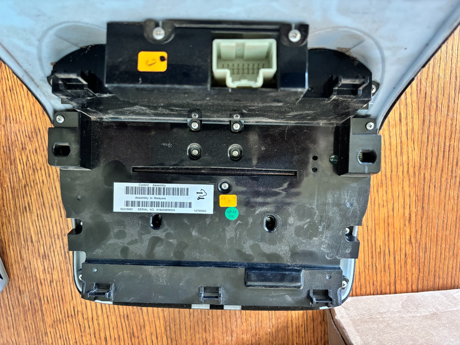2011 Chevrolet Camaro SS Audio Radio Control Panel AM FM CD