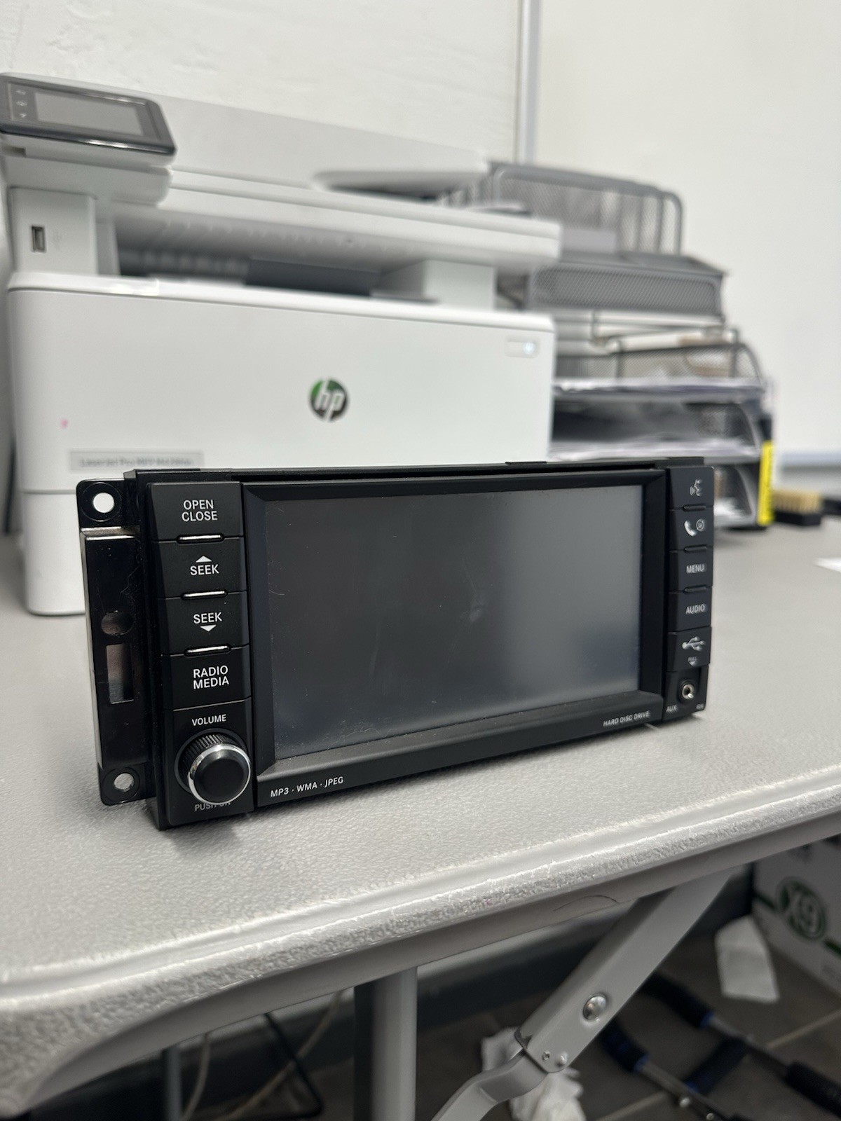Chrysler 300c Stock Radio Display Car Stereo