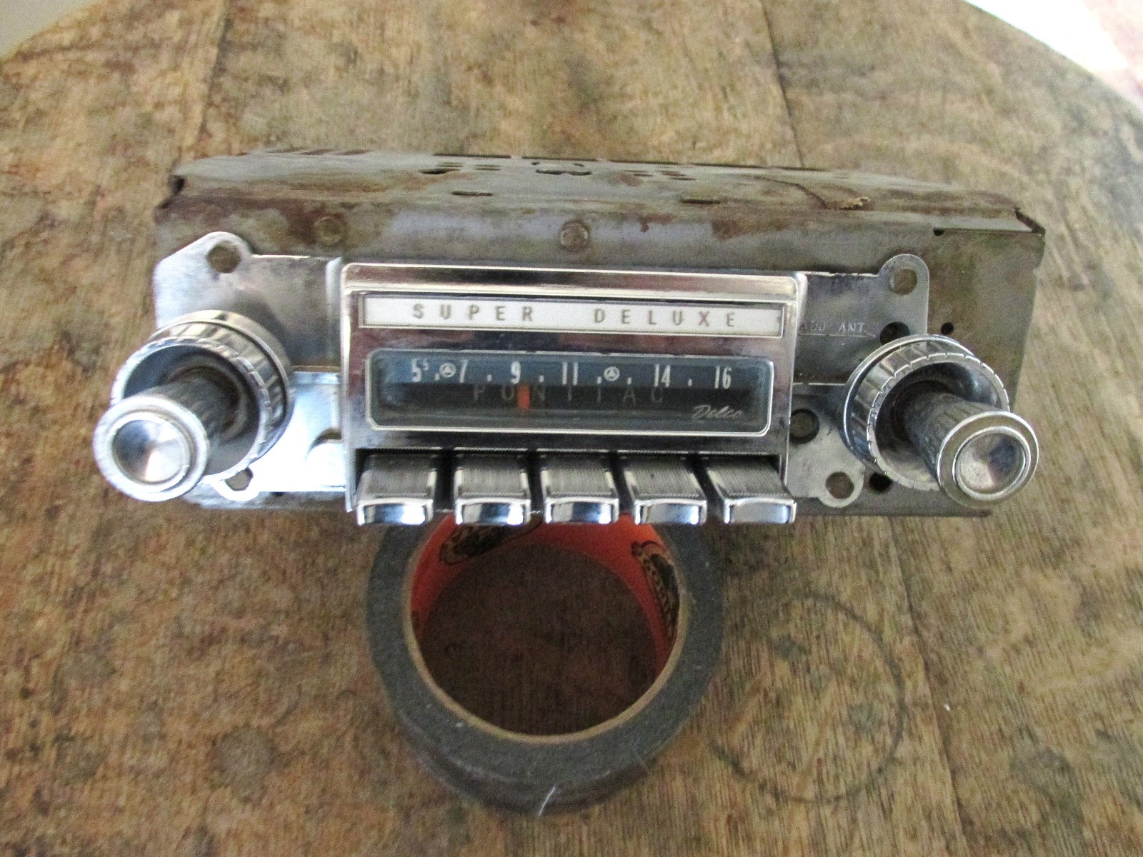 ORIGINAL SUPER DELUXE DELCO AM RADIO 1963 1964 PONTIAC CATALINA OR BONNEVILLE
