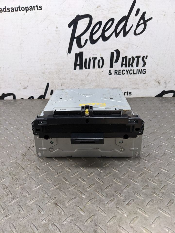 Audio Equipment Radio Receiver AM-FM-CD-MP3-WMA Reb Fits 11-12 JOURNEY 1186178