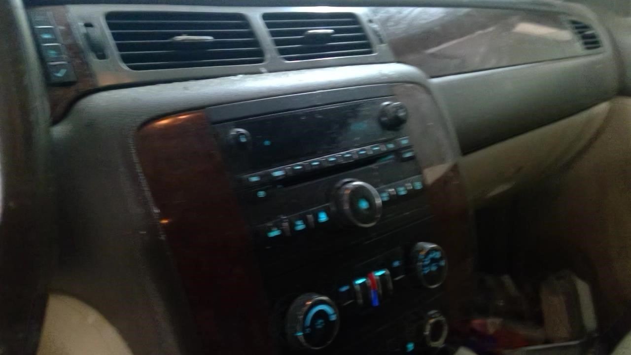 Audio Equipment Radio AM-FM-CD-MP3-USB Fits 11-21 EXPRESS 2500 VAN 1930673