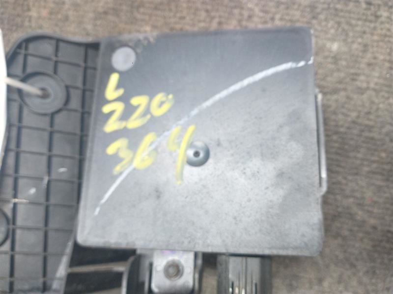 MKZ 2016 Camera/Projector 671422