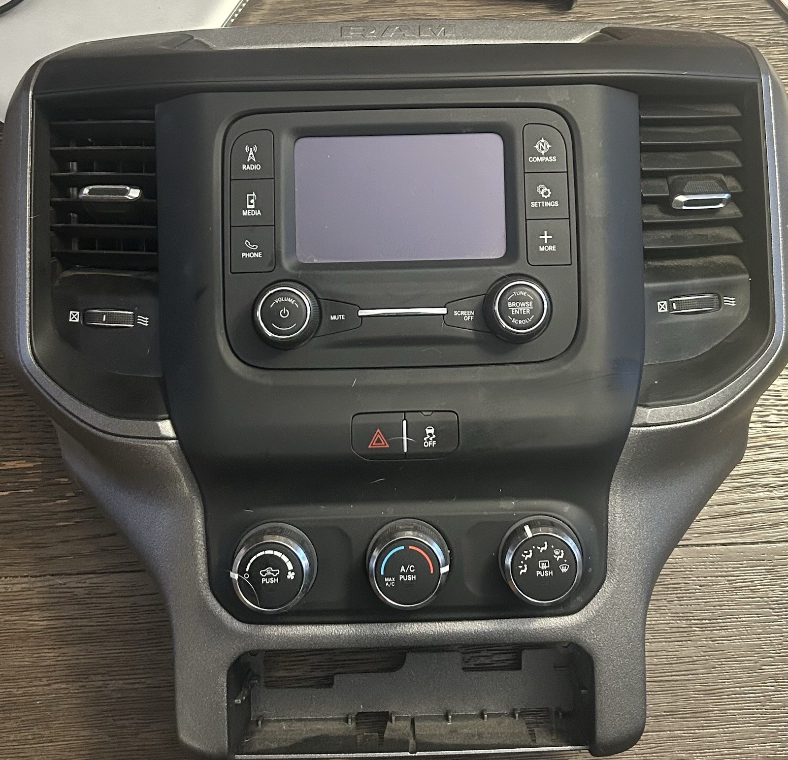 2020 RAM Uconnect 5″ Inch Screen Radio A/C Controls Vents Screen