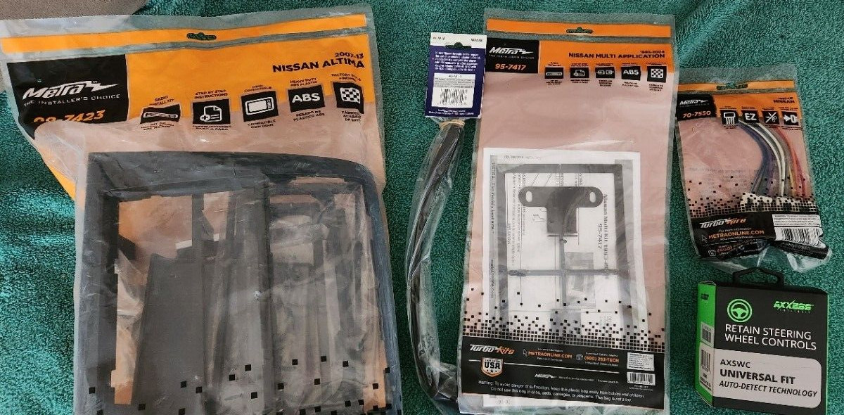 Nissan 2007 to 2013/ kit, for nissan 2007 to 2013/ two din radio install