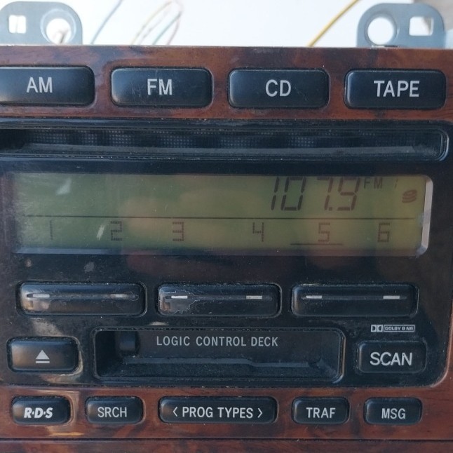 2001 Toyota Avalon tested Radio Cd Player cassette player with climate controls