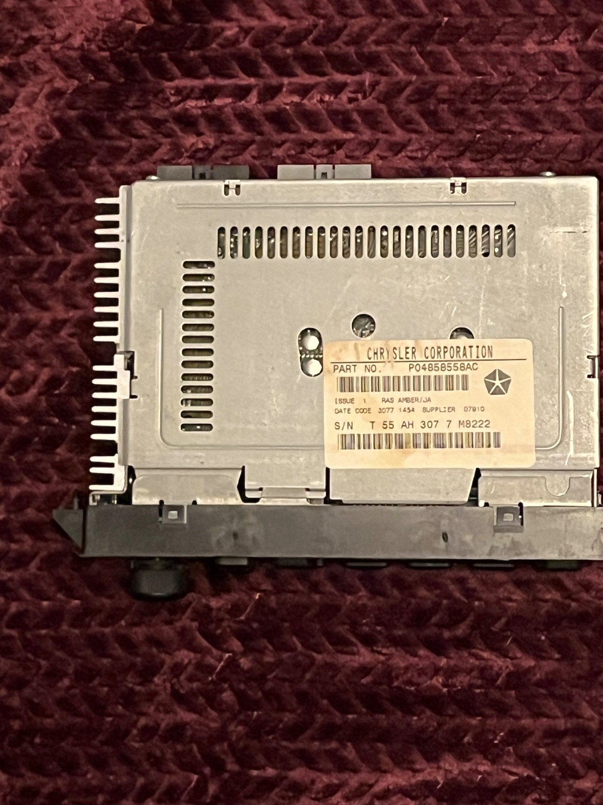 OEM Mopar Chrysler Dodge Ram AM/FM Cassette Radio P04858558AC Dolby B NR Factory