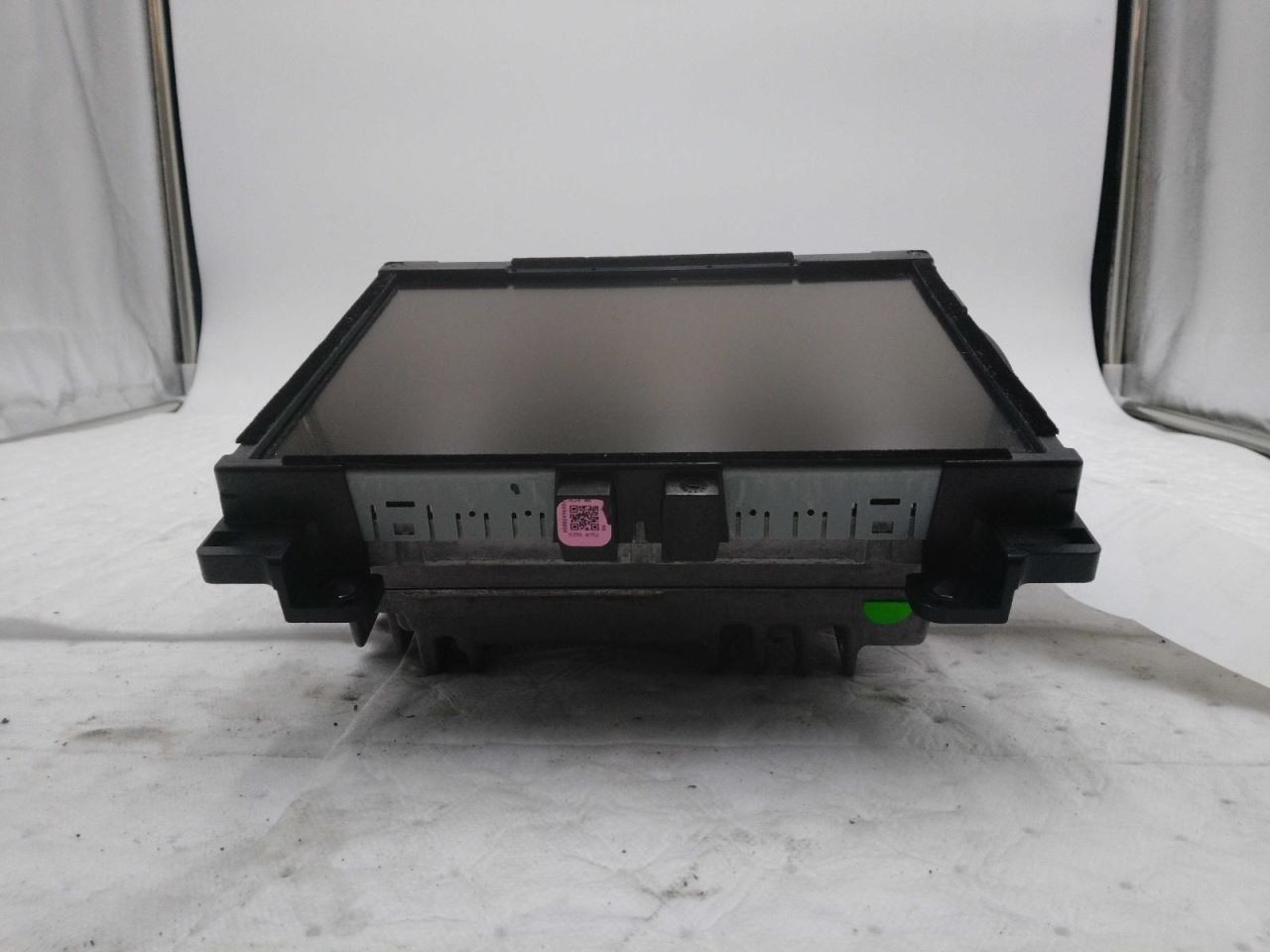 Audio Equipment Radio Display And Receiver 8.4″ Touch Screen Fits 16 300 595096