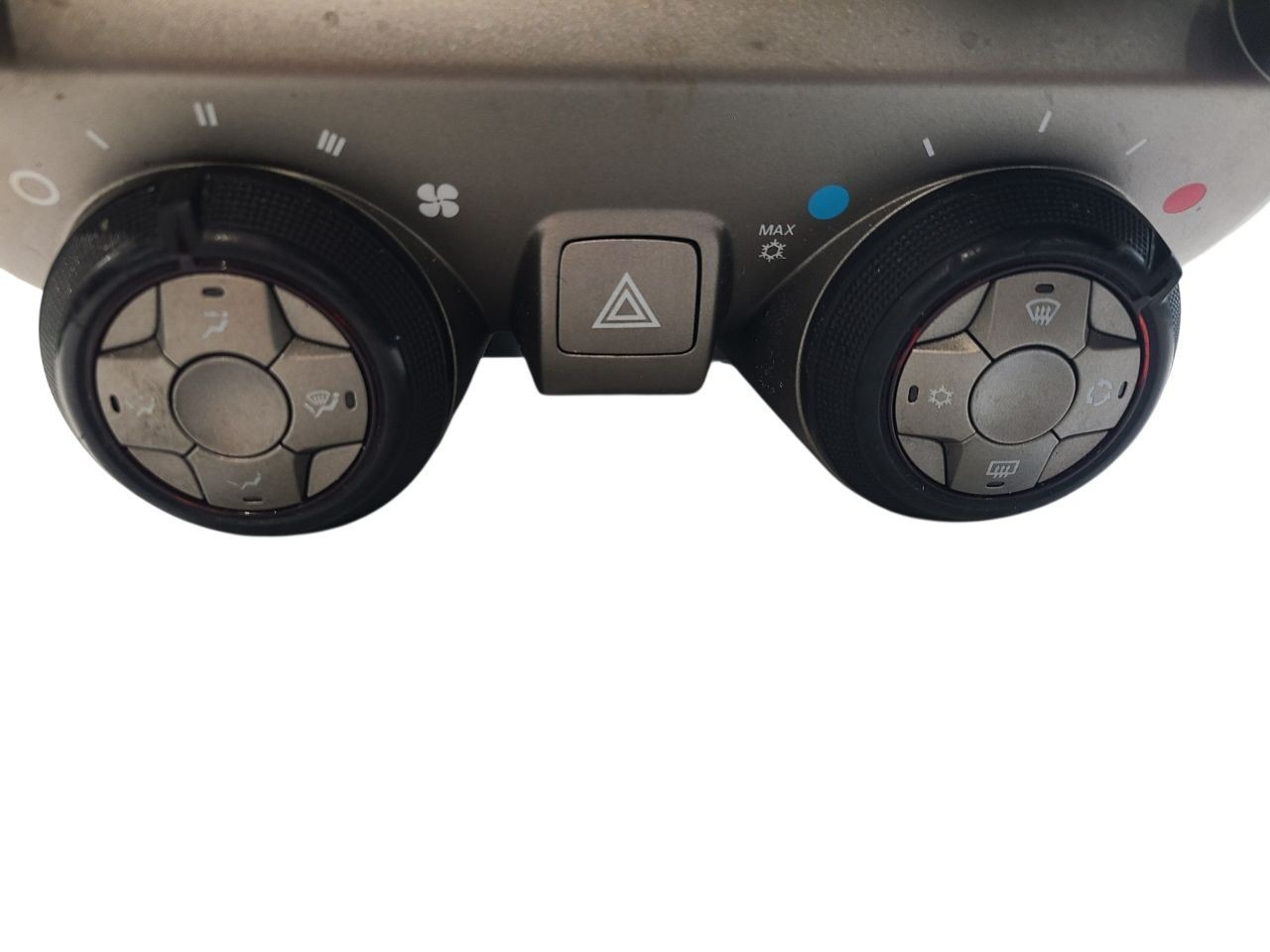 Audio Equipment Radio Control Panel AM-FM-MP3-USB Fits 13-15 CAMARO 672004