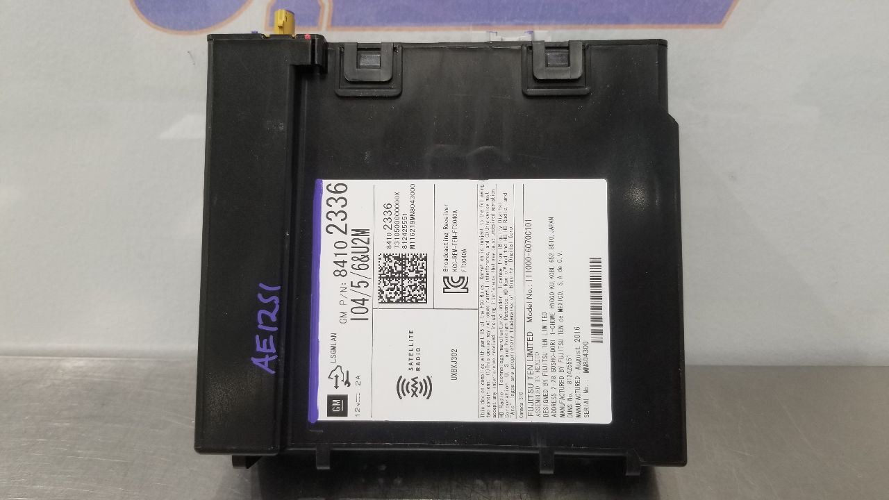 17 GMC SIERRA DENALI 1500 RADIO AUDIO RECEIVER 84102336
