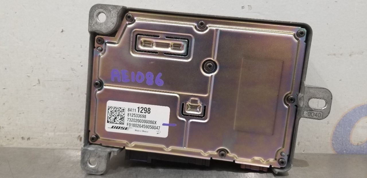 18 GMC YUKON XL 1500 RADIO AUDIO AMPLIFIER 84111298