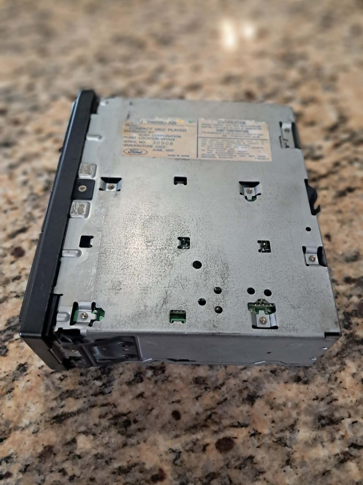 OEM 1994-2000 Ford Mustang Mach460 CD Player, F8ZF-19B160-AB (FREE SHIPPING)