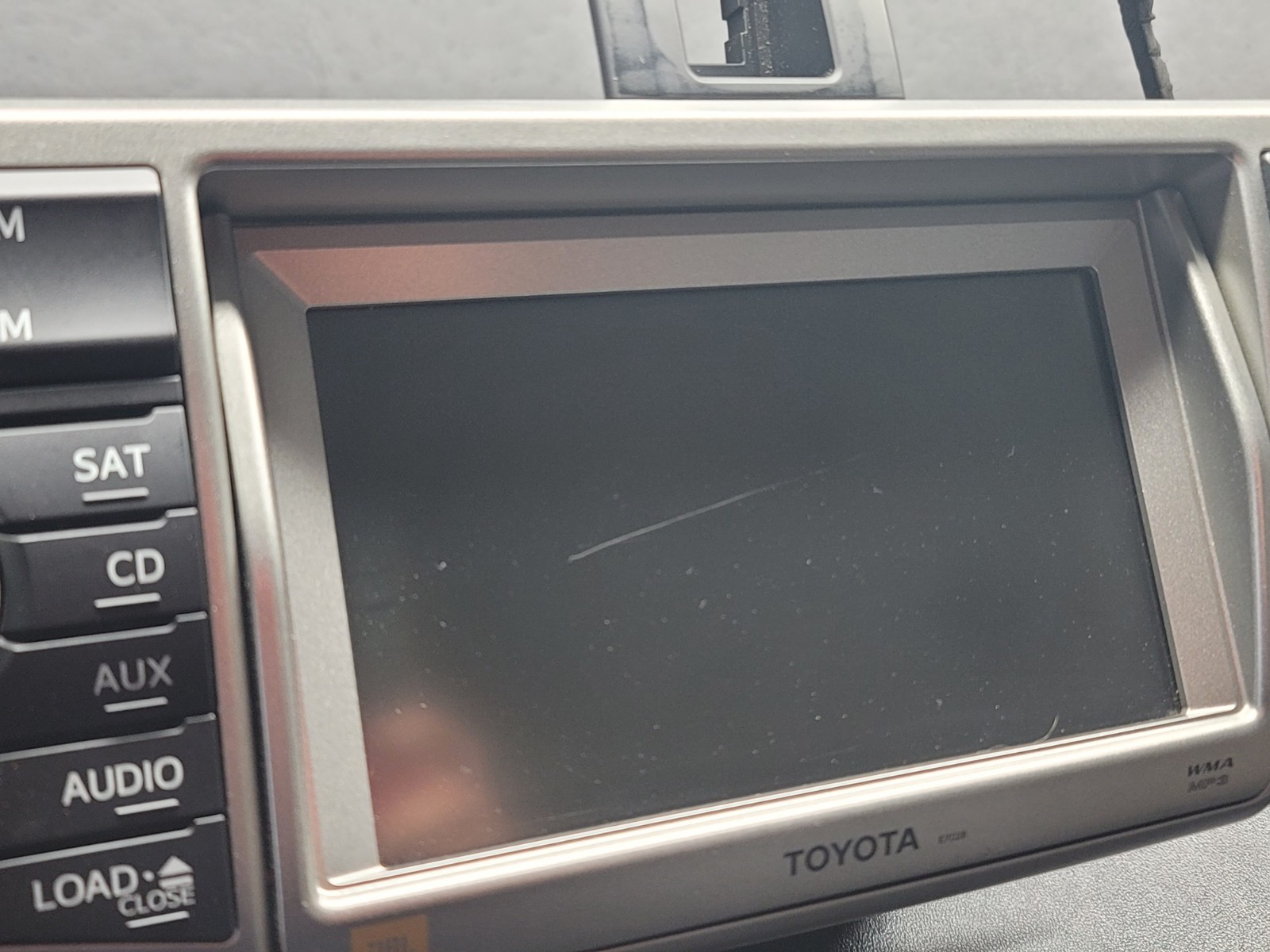 Toyota 86120-35530 Radio Receiver Assembly 2010-2014 Toyota 4Runner Oem