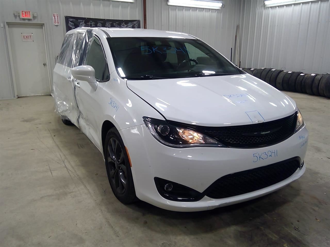 Info-GPS-TV Screen Display Front Dash ID 68316174 Fits 18-20 PACIFICA 1080792