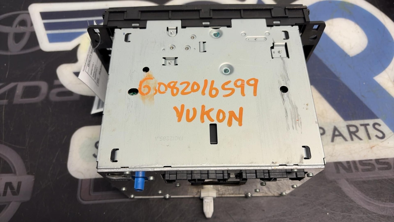 2007-08 GMC Yukon XL 1500 Audio & Visual Equip.(radio) 25846421 opt Uvb
