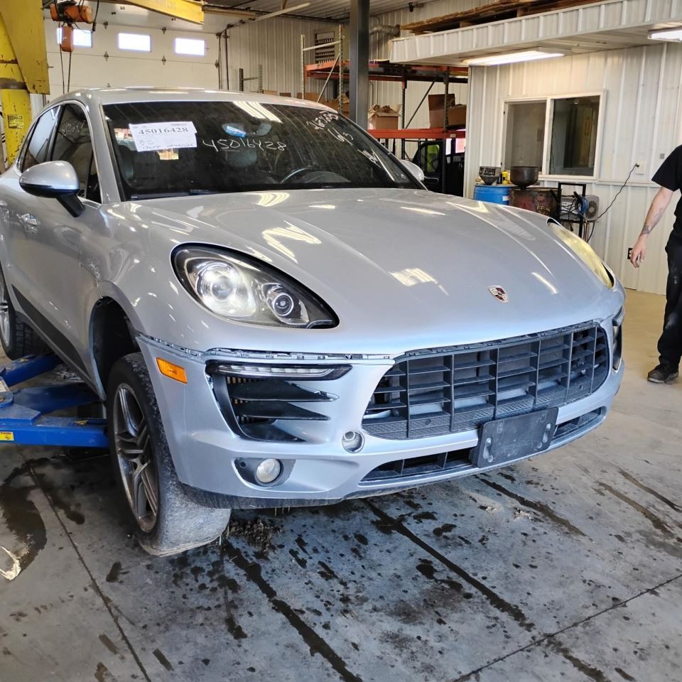 Audio Equipment Radio ID 95B03596302 Fits 15-16 PORSCHE MACAN 2173315