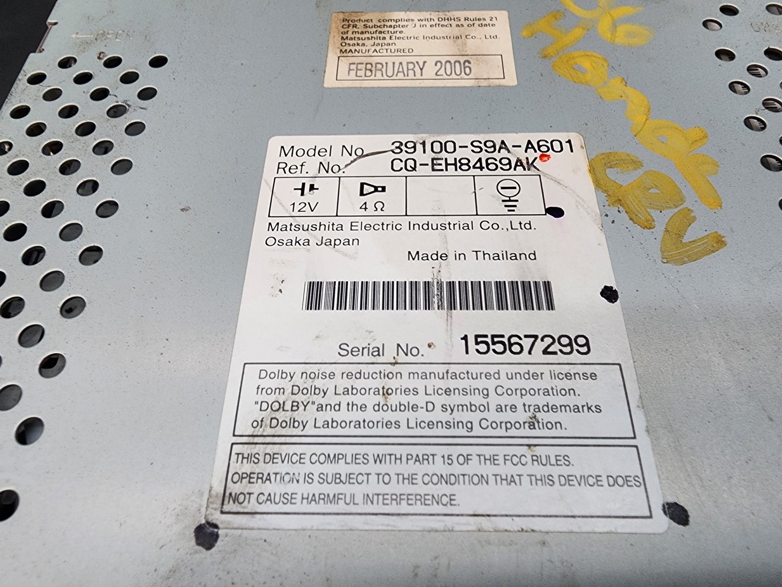 OEM 05-06 Honda CR-V AM FM XM Cassette CD Radio Receiver 39100S9AA601 Used