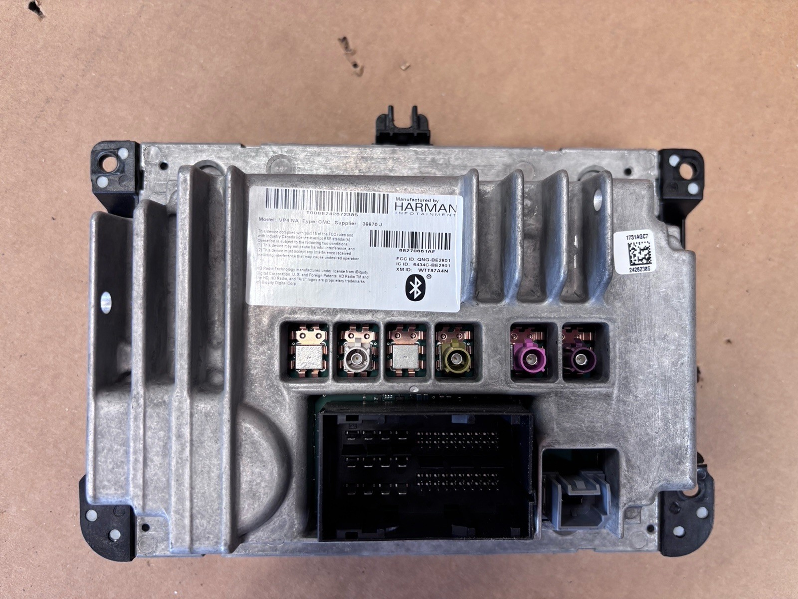 2014-2018 Jeep Grand Cherokee GPS UConnect Navigation 8.4AN VP4 Radio Upgrade
