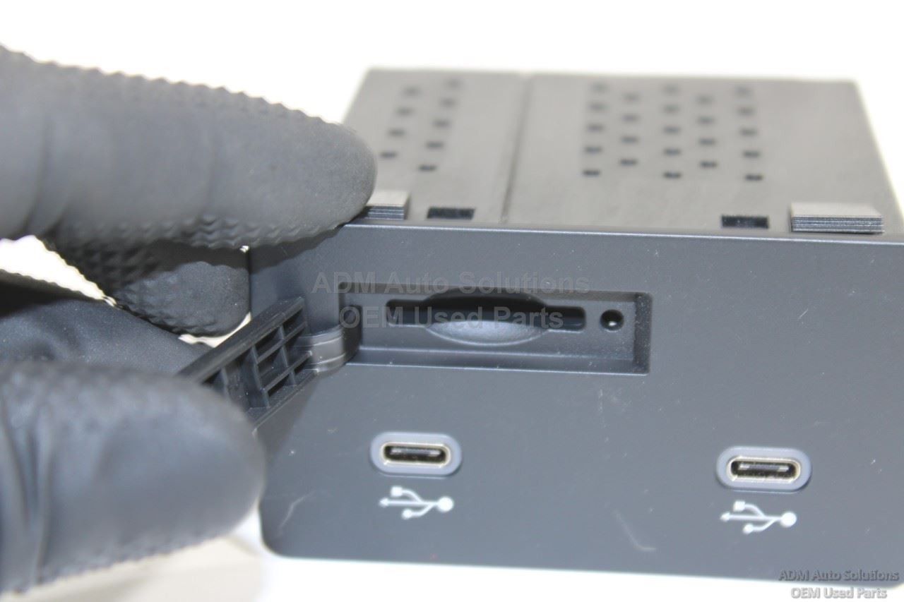 2024-2026 MAZDA CX-90 CENTER CONSOLE DUAL USB TYPE-C PORT HUB SD CARD READER OEM