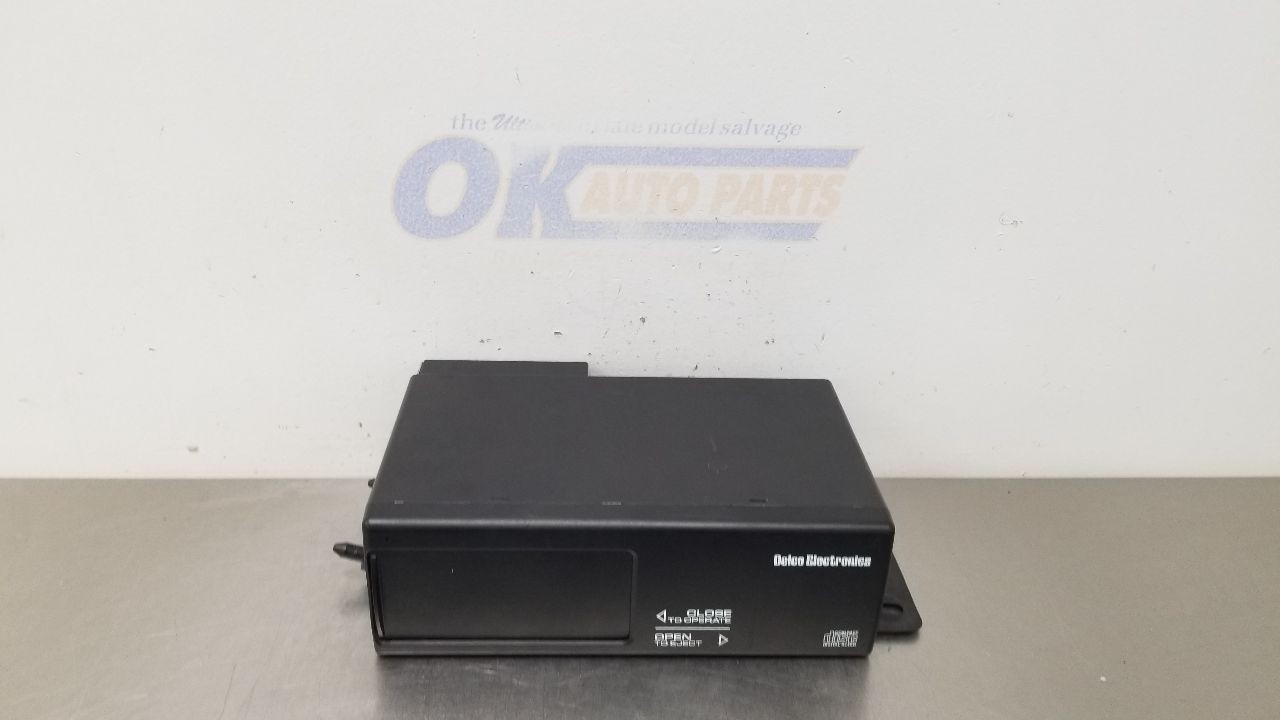 98 CHEVY CAMARO Z28 12 DISC CD CHANGER WITH CARTRIDGE U1S OPTION 16199553