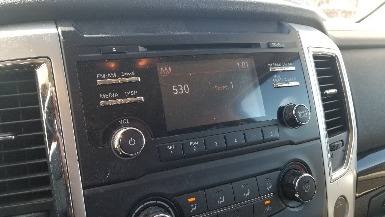 18 NISSAN TITAN RADIO AUDIO DISPLAY RECEIVER CONTROL PANEL 28185EZ22B