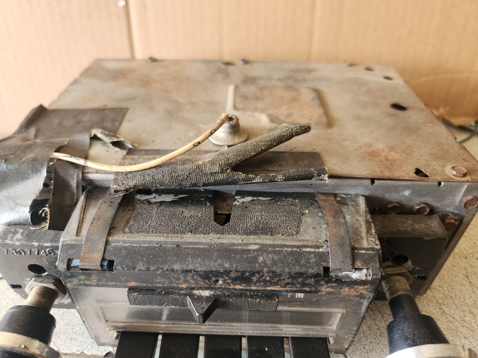 OEM DELCO 7933251 ? AM/FM RADIO 1971 1972 CHEVELLE SS CAMARO Z28 NOVA (WORKING)