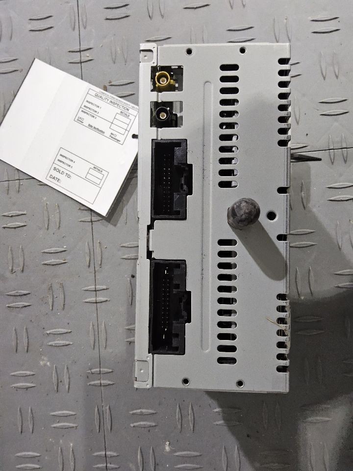 2015 Ford Mustang Radio Receiver ID FR3T-19C107-TA Thru TE