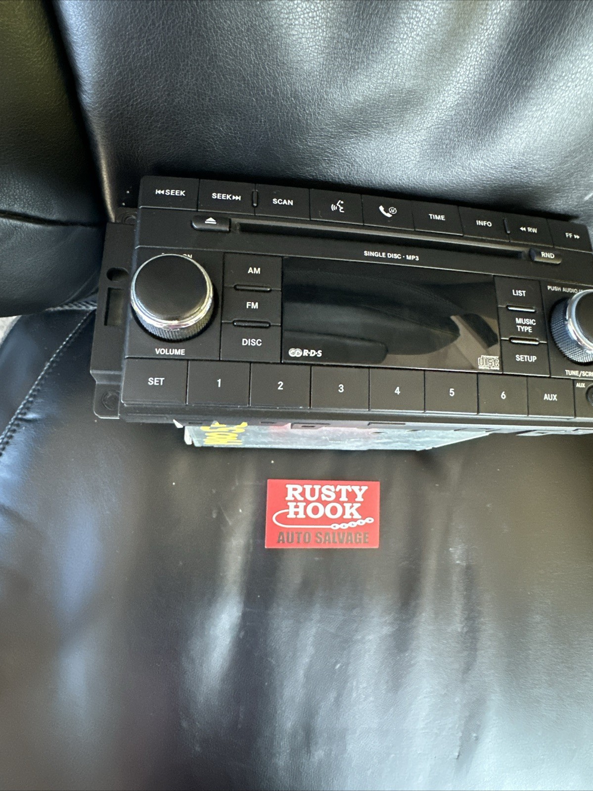 2007 Dodge Nitro Radio P05107095AJ