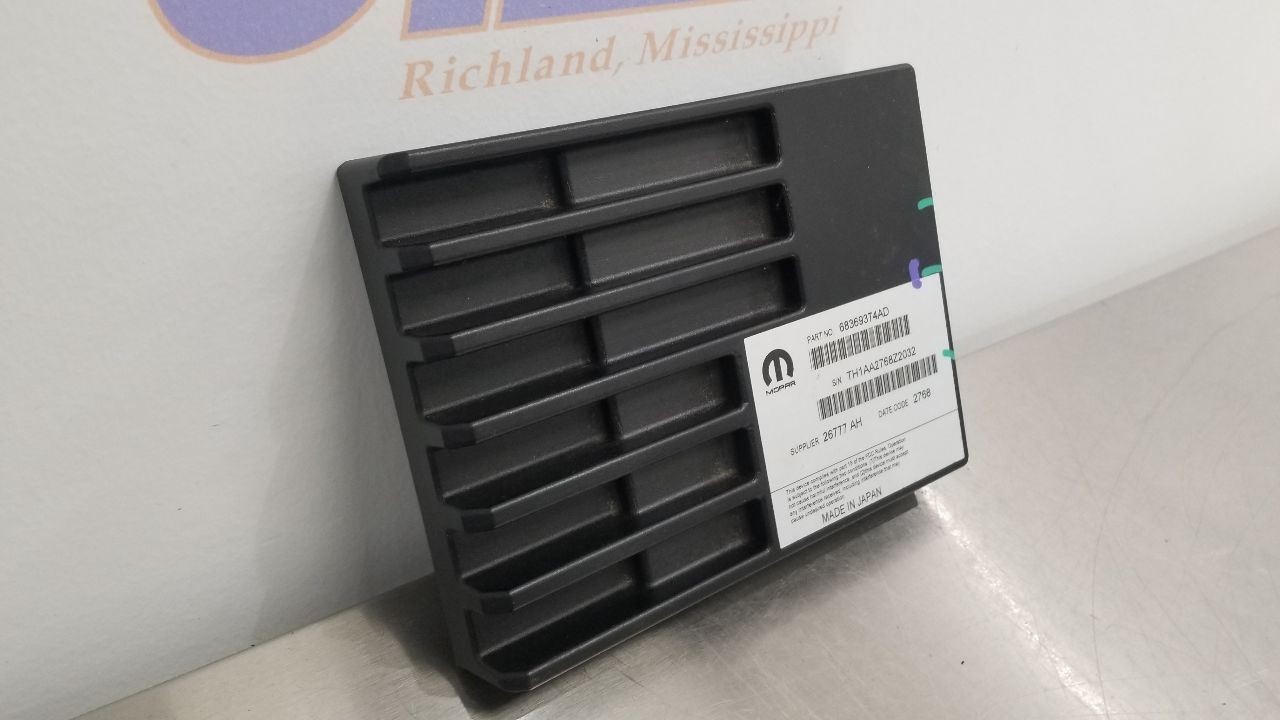 19 DODGE RAM 1500 NEW BODY RADIO AUDIO AMP AMPLIFIER 19 SPEAKER 68369374AD