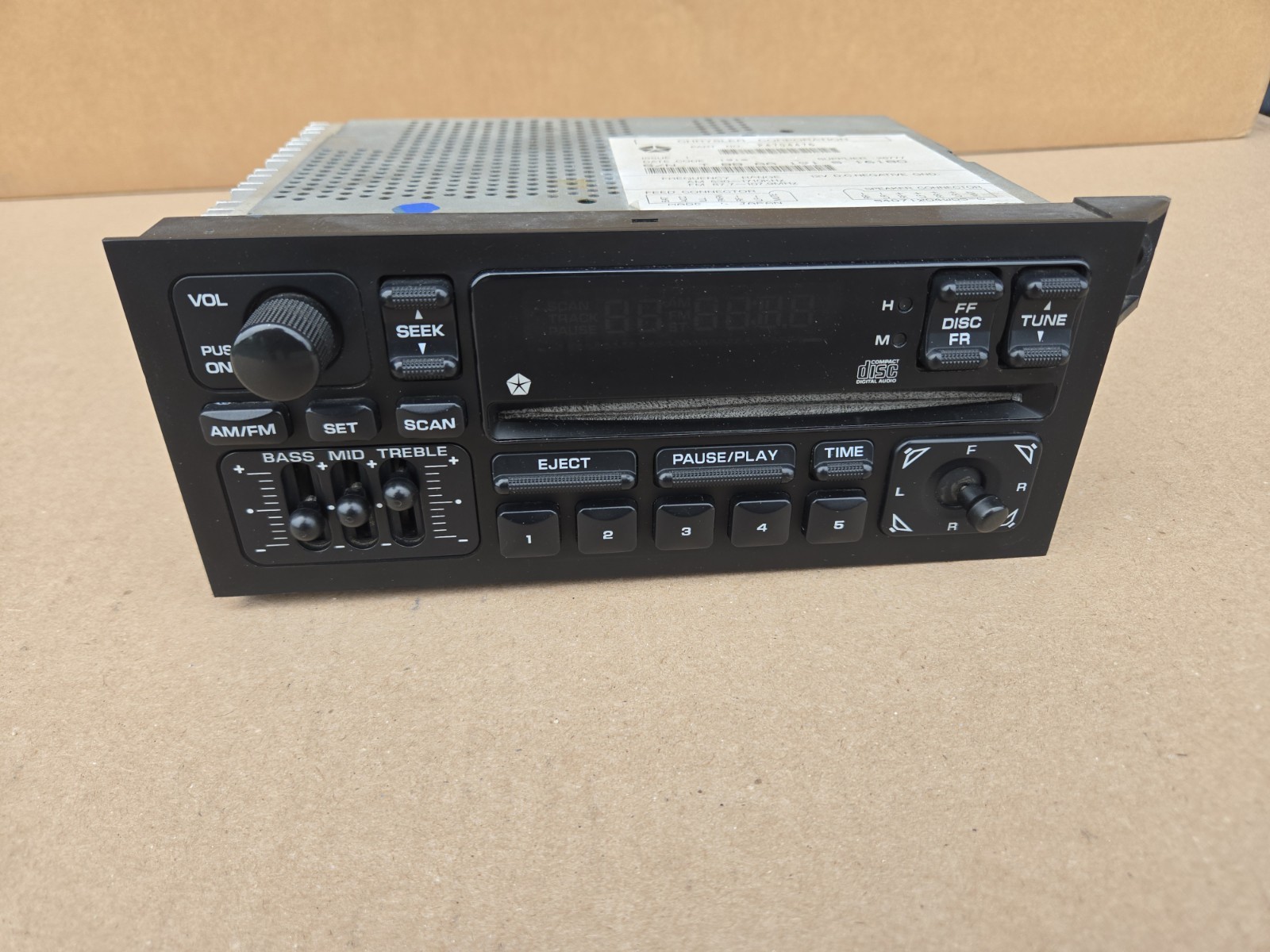 Chrysler Model P04704373AE Radio And CD Player, Cd Does Not Work, Radio Does
