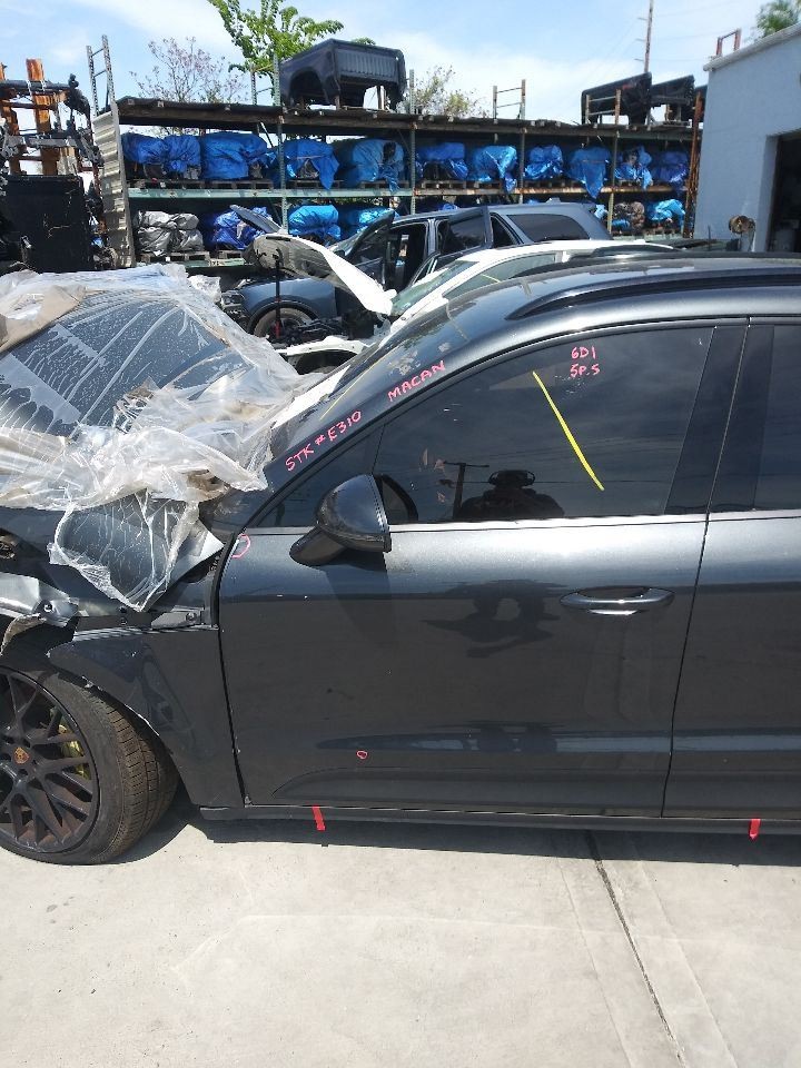 2018 PORSCHE MACAN BOSE AUDIO RADIO AMPLIFIER FITS 17-18 ID 4G5035223E
