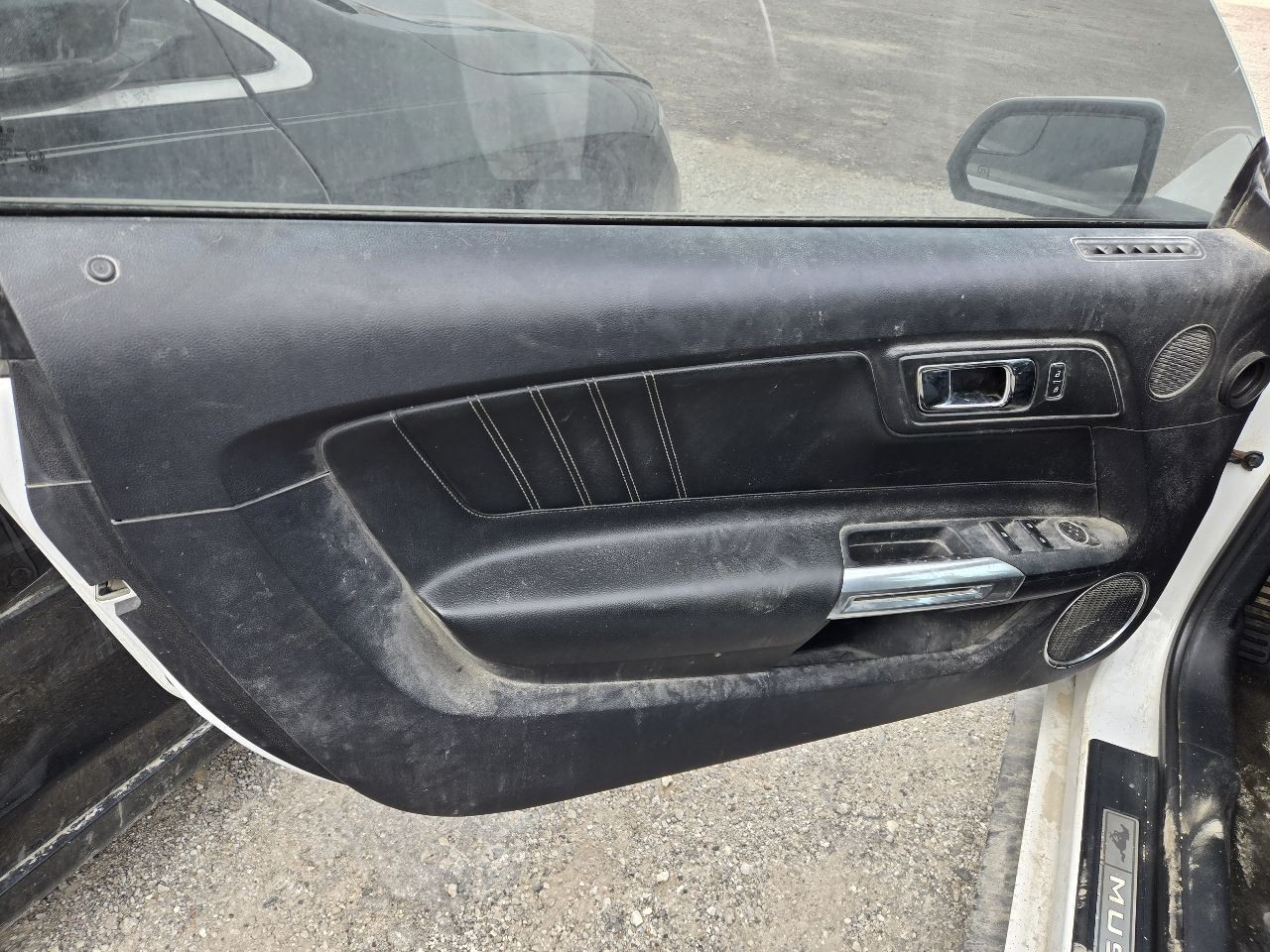 2015 Ford Mustang Radio Receiver ID FR3T-19C107-TA Thru TE