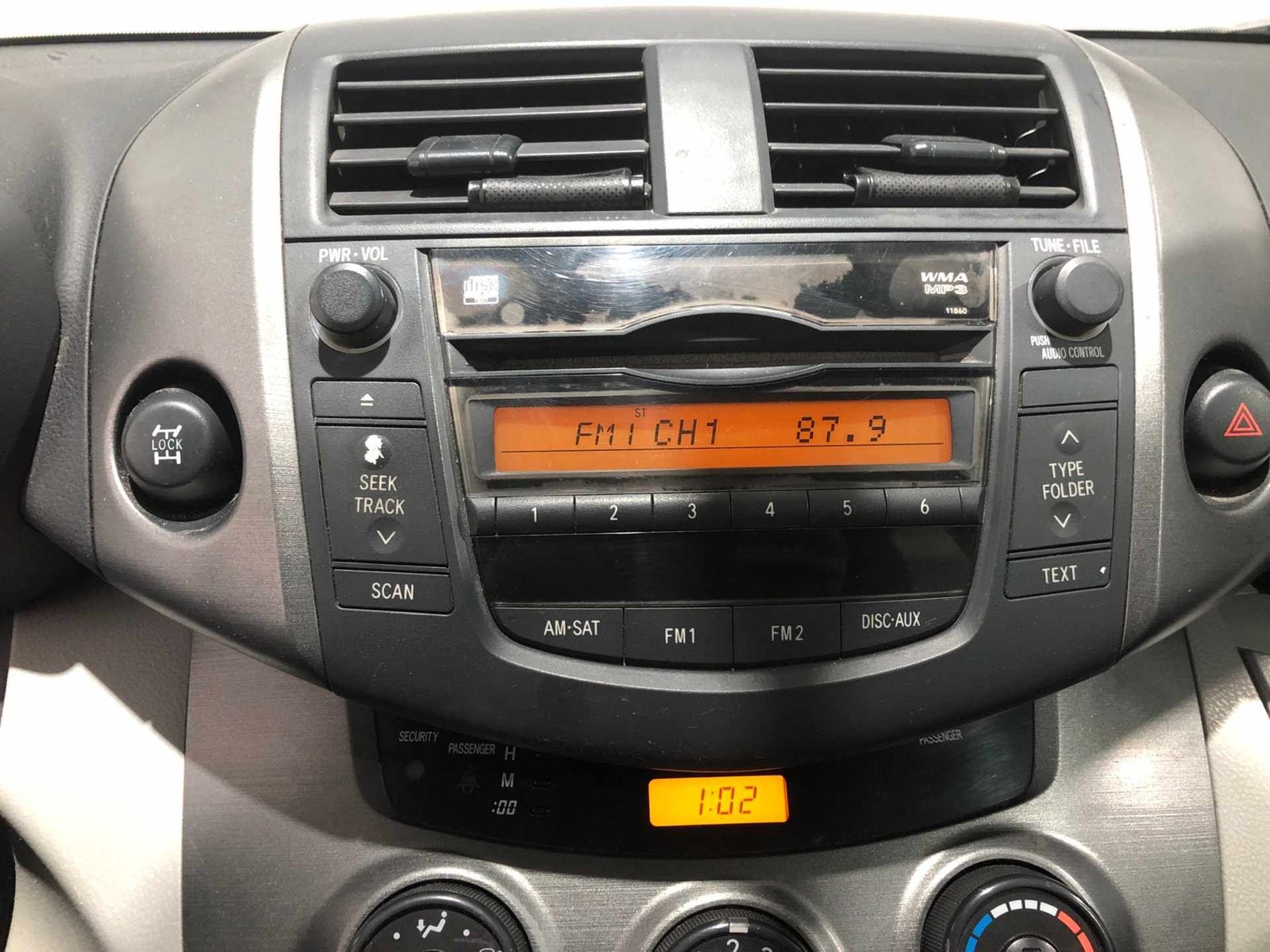 2010 Toyota RAV4 Radio